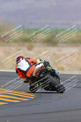 media/Oct-09-2022-SoCal Trackdays (Sun) [[95640aeeb6]]/Turn 14 Backside (1125am)/